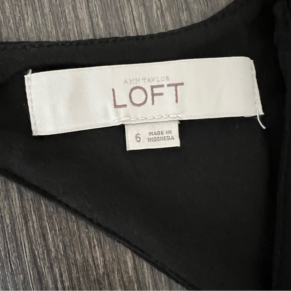 Ann Taylor LOFT Black A-Line Skater Dress with Pockets - Picture 4 of 12